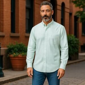 Club Room Men’s Button-Up Shirt  Light Green & White Checkered Size 17 / 34-35